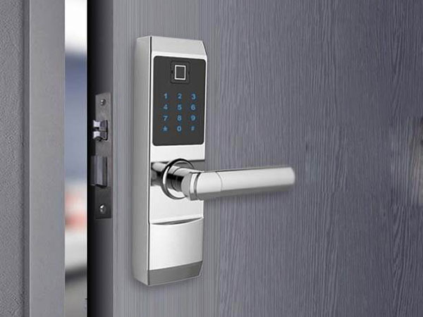 永胜24小时上门开锁公司