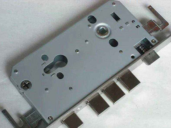 永胜24小时上门开锁公司